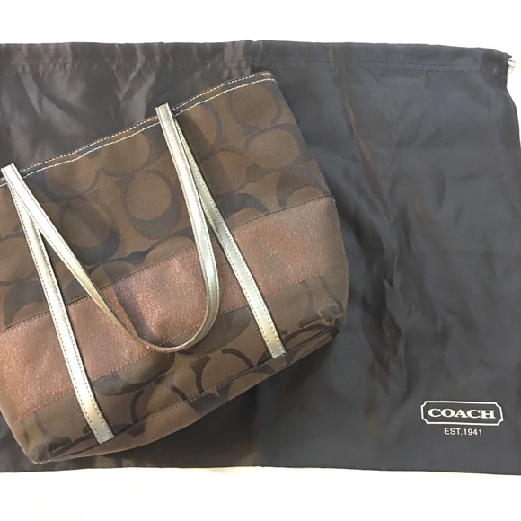 Brown coach purse - Picture 1 of 5